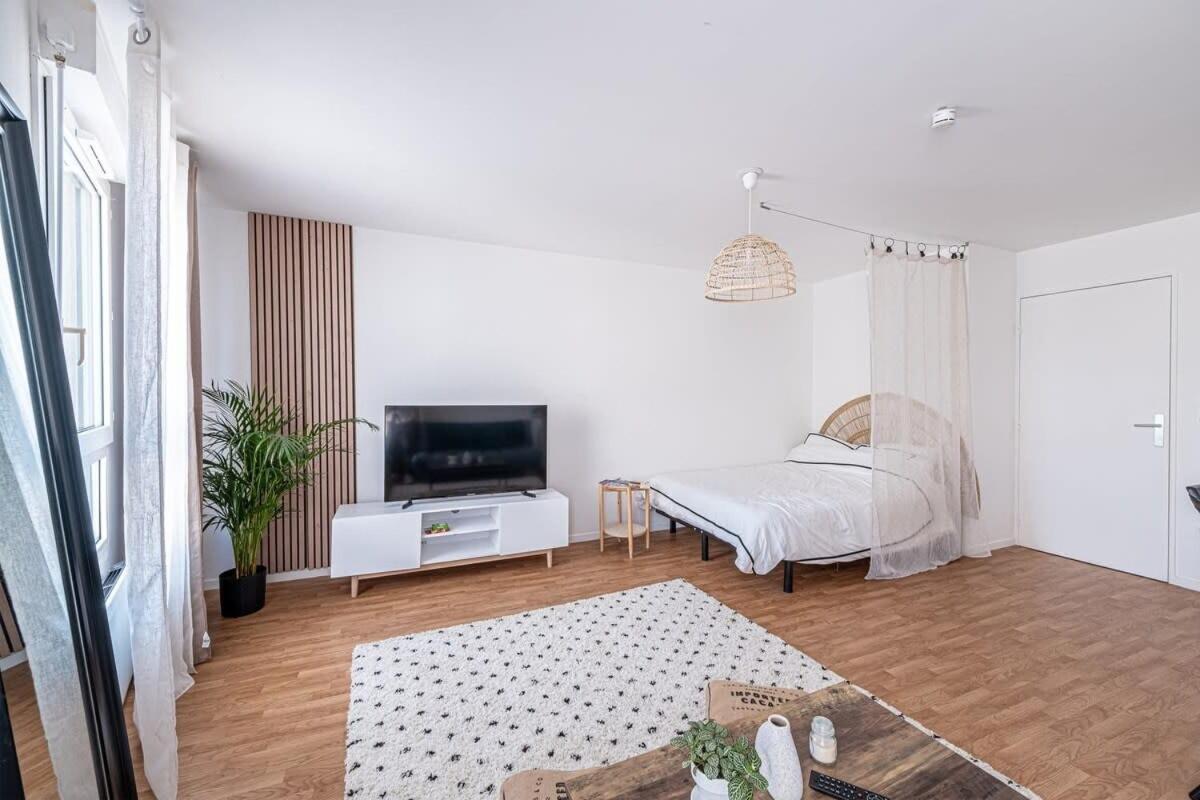 Studio Disneyland En 10 Min Paris 30 Min 몽테브랭 외부 사진